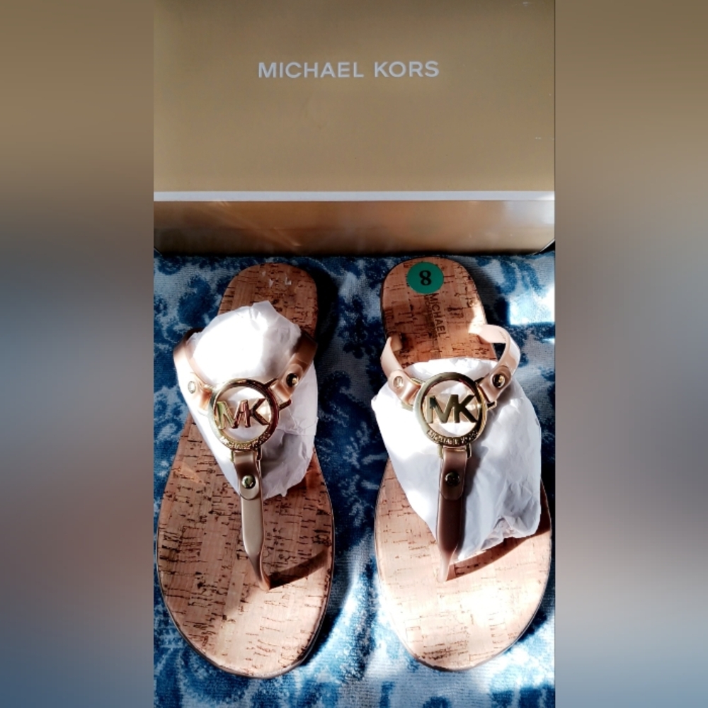 MICHAEL KORS SANDALS SIZE 8